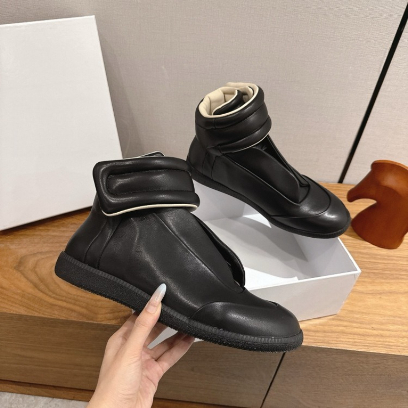 Sepatu kets mewah pria dan sep - Men Shoes Dior ulasan dan harga