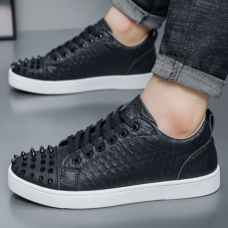 Sepatu Board Pria Model Rivet  - Men Shoes Dior ulasan dan harga