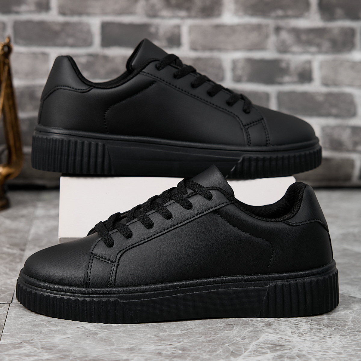 Sepatu Sneakers Pria Terbaru 2 - Men Shoes Dior ulasan dan harga