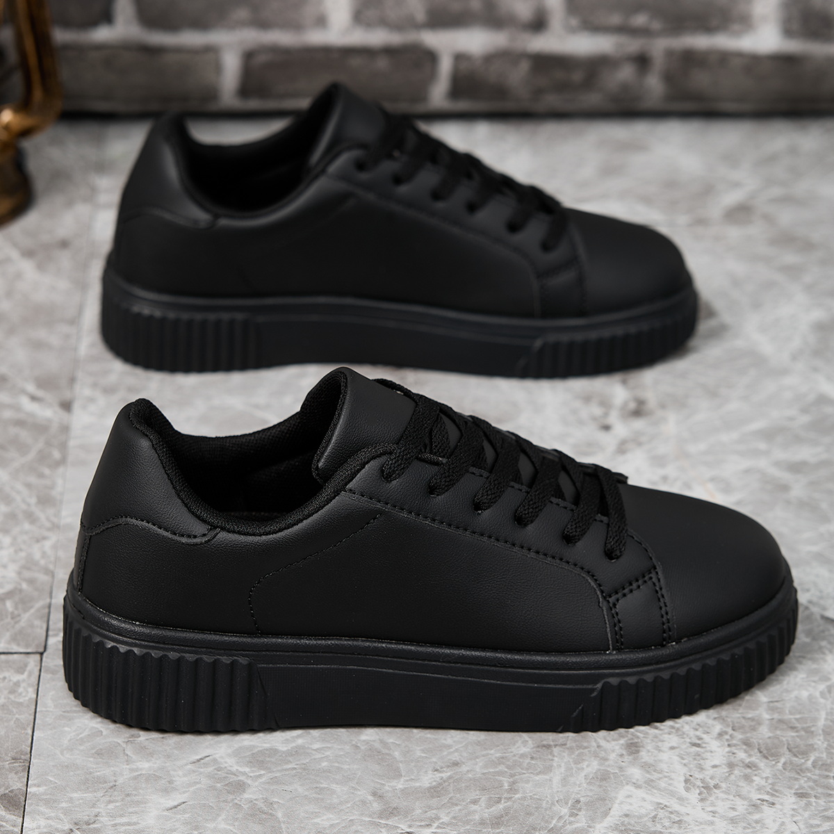 Sepatu Sneakers Pria Terbaru 2 - Men Shoes Dior ulasan dan harga