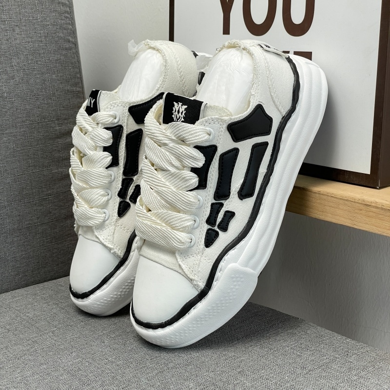 Sepatu Sneakers Chunky Hitam T - Men Shoes Dior ulasan dan harga